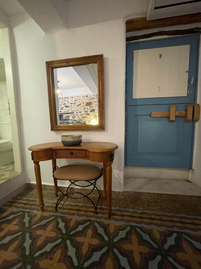 Hotel Burgos Barrio Naxos City Exterior foto