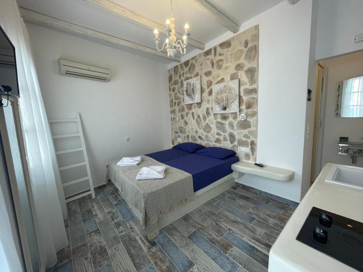 Hotel Burgos Barrio Naxos City Exterior foto